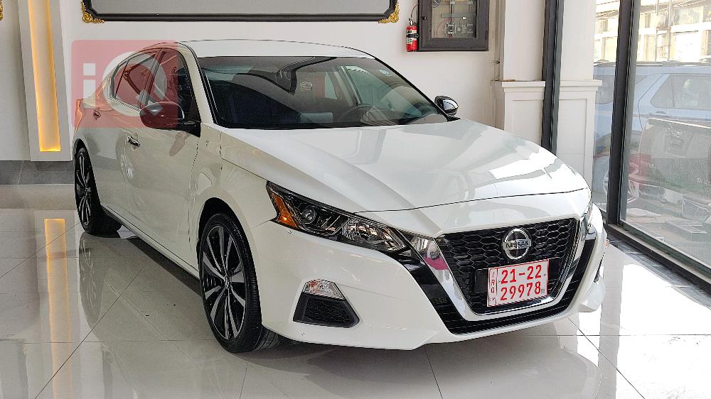 Nissan Altima